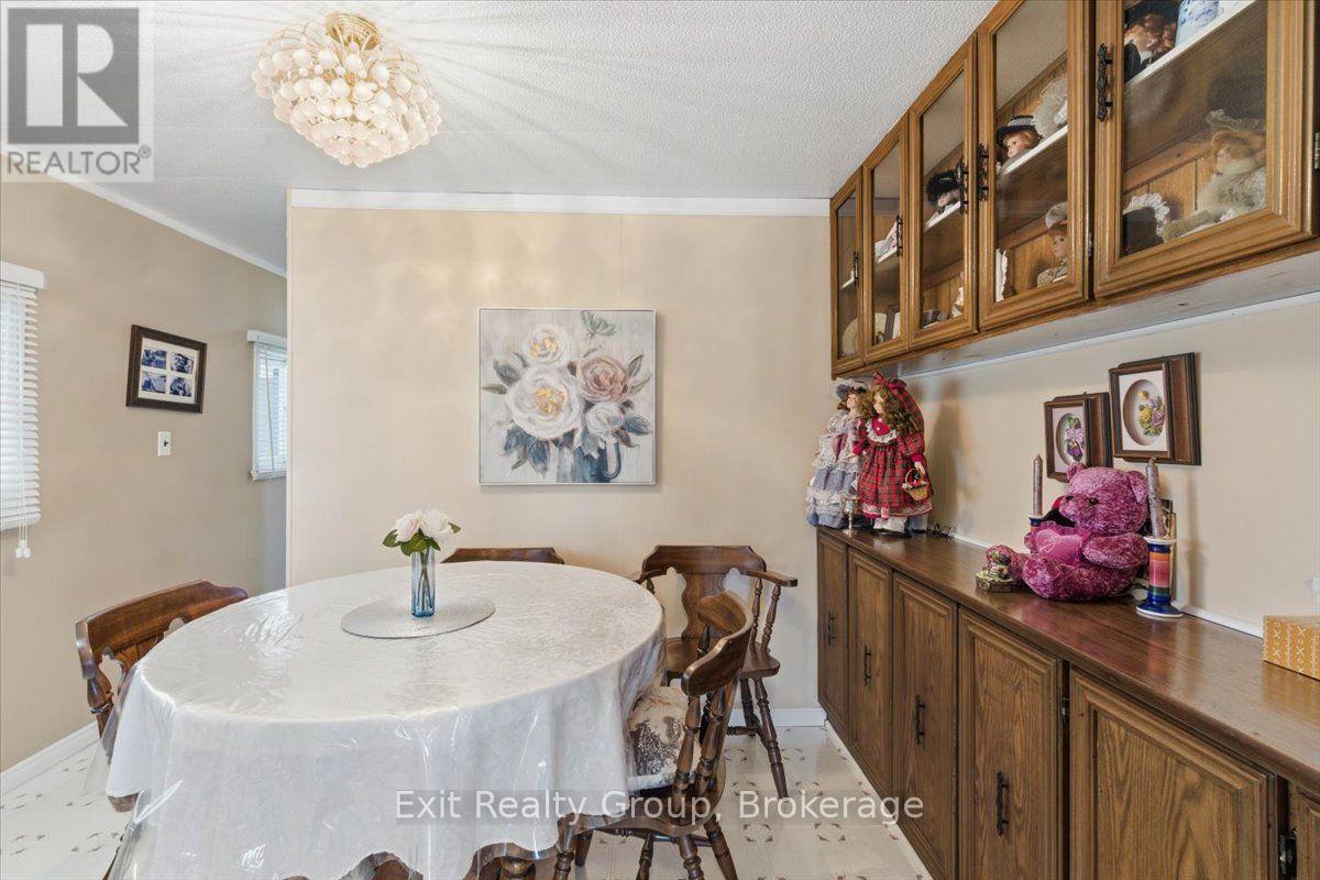 5 CHAPEL BOULEVARD - 15