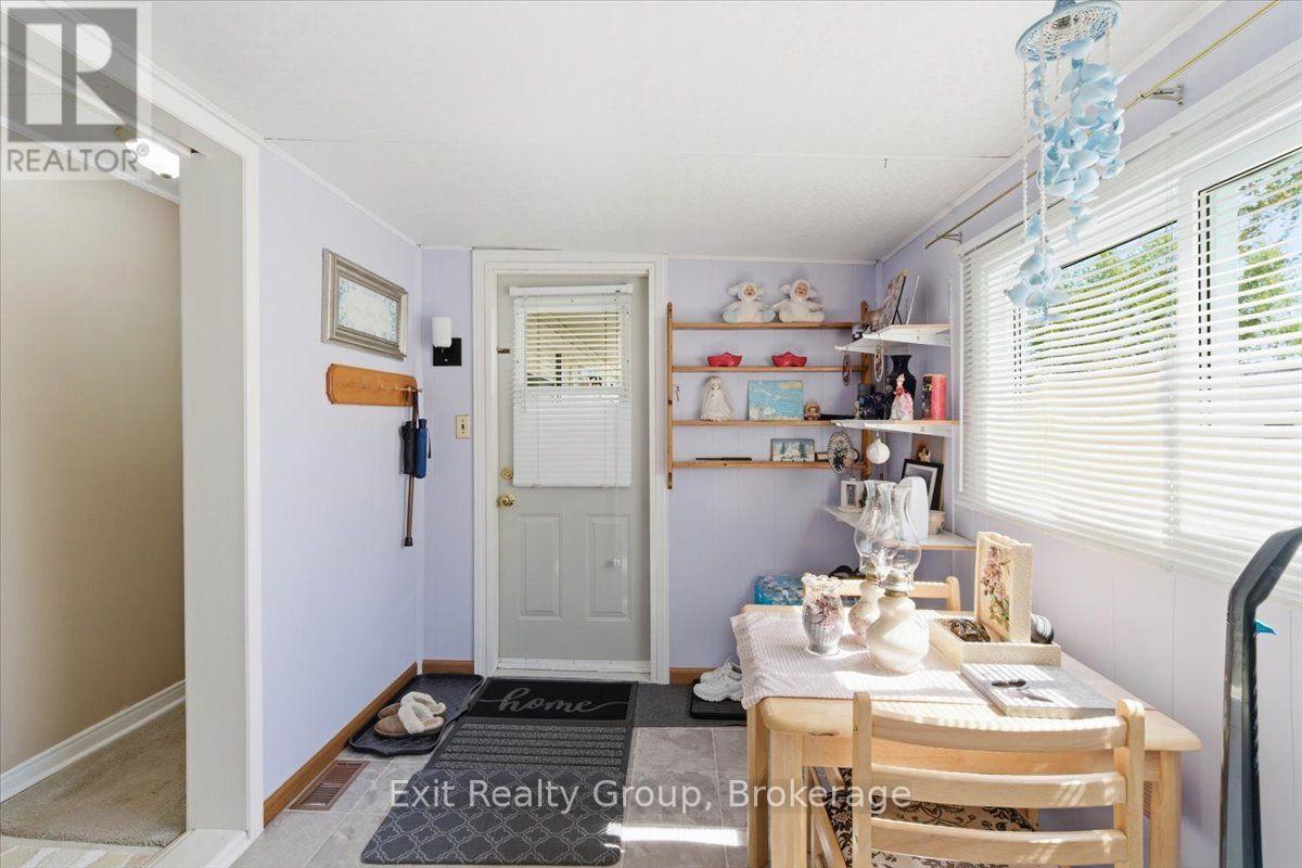 5 CHAPEL BOULEVARD - 27