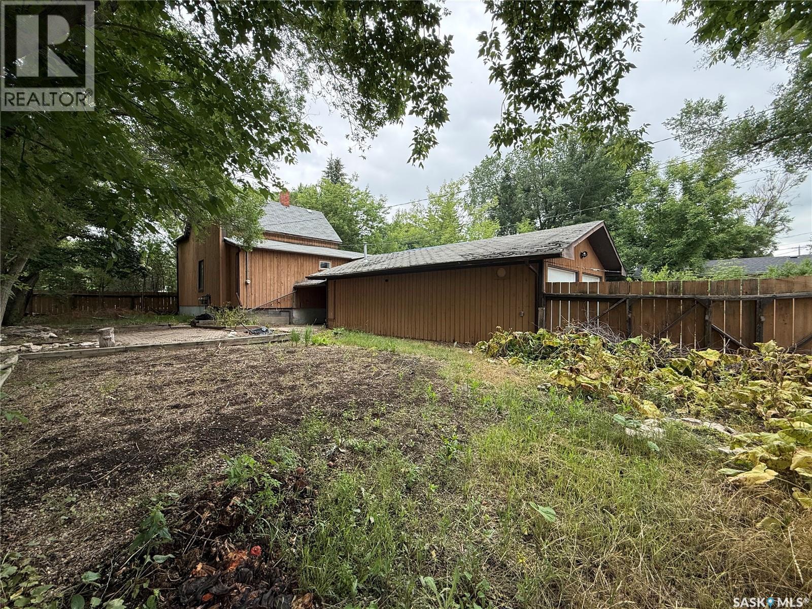 1320 Lorne AVENUE — photo 31