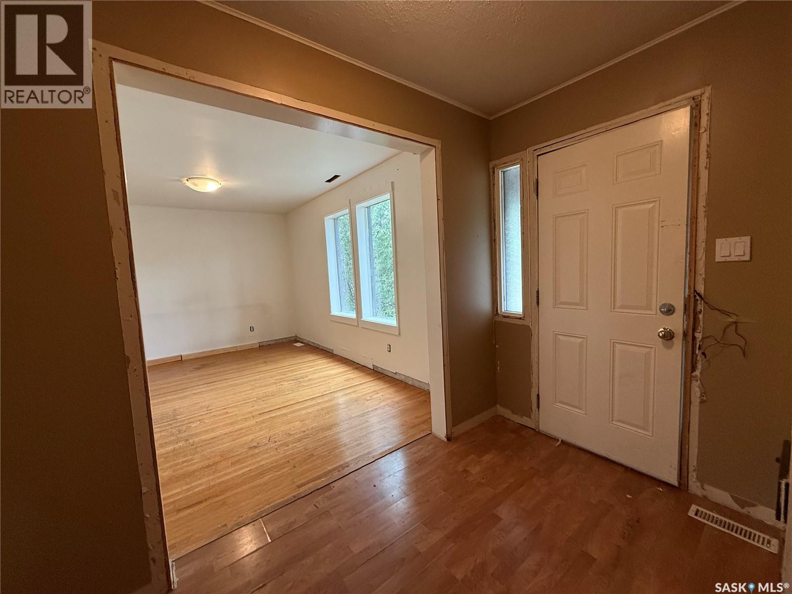 1320 Lorne AVENUE - 5