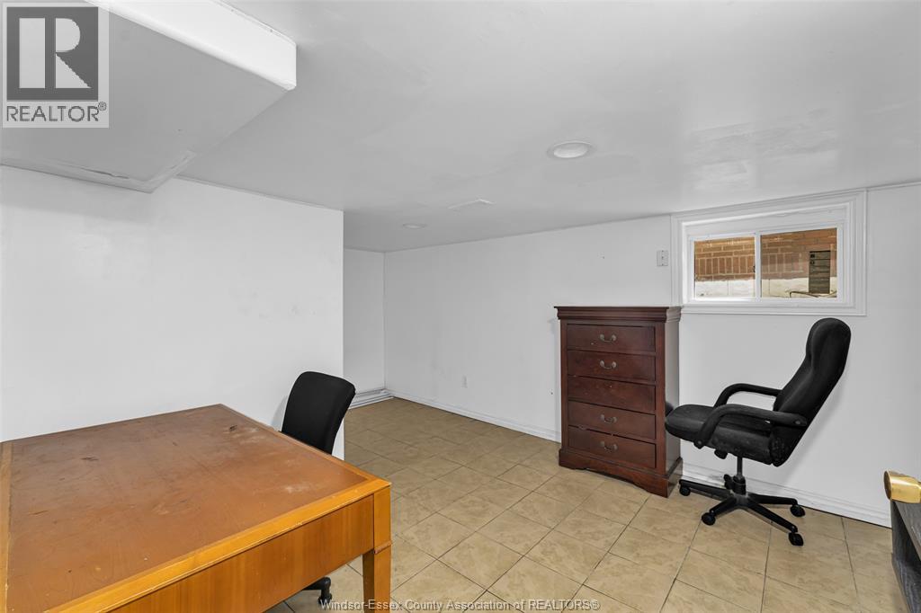 673 RANDOLPH AVENUE - 9