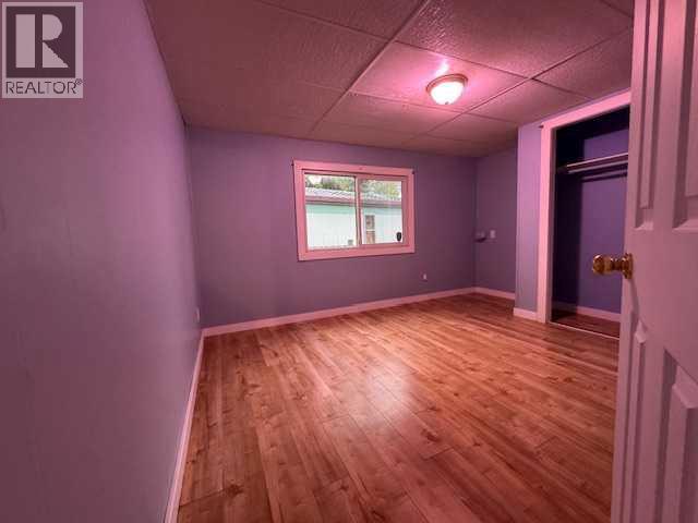 112, 810 56 Street - 18
