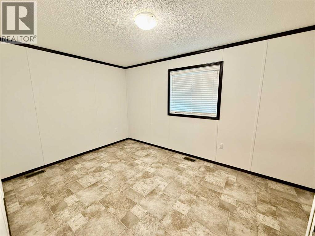26, 1609 14 Street - 17
