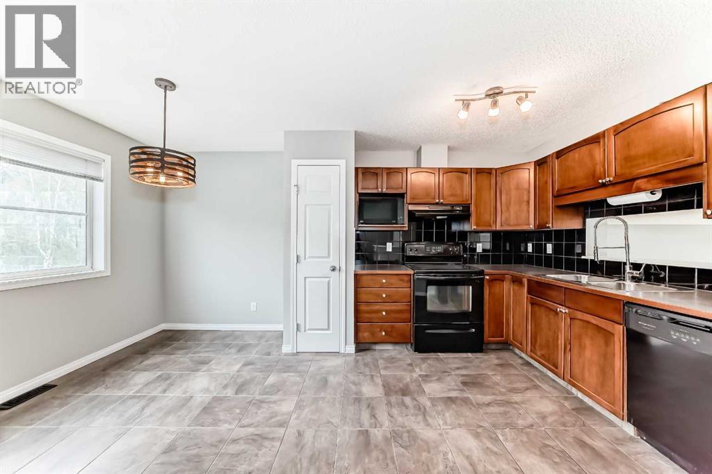 17 Copperfield Court SE - 16