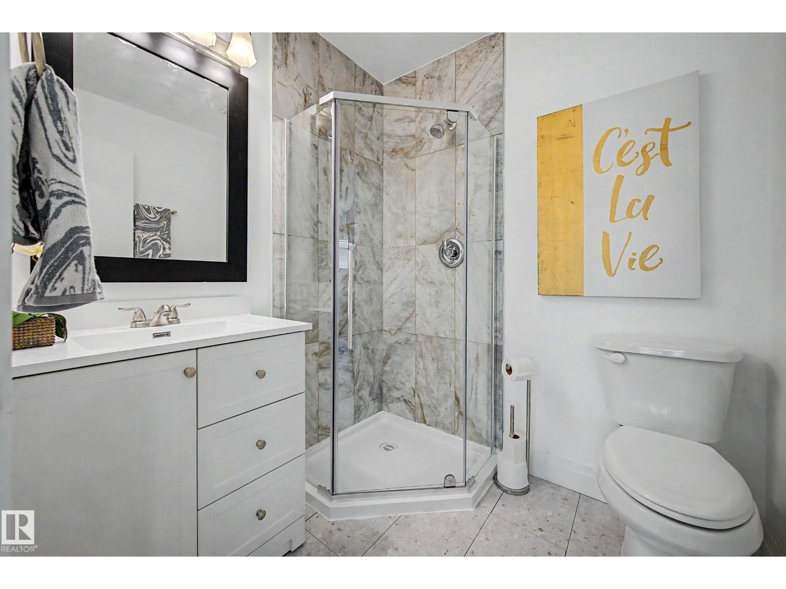 3718 103B ST NW - 26