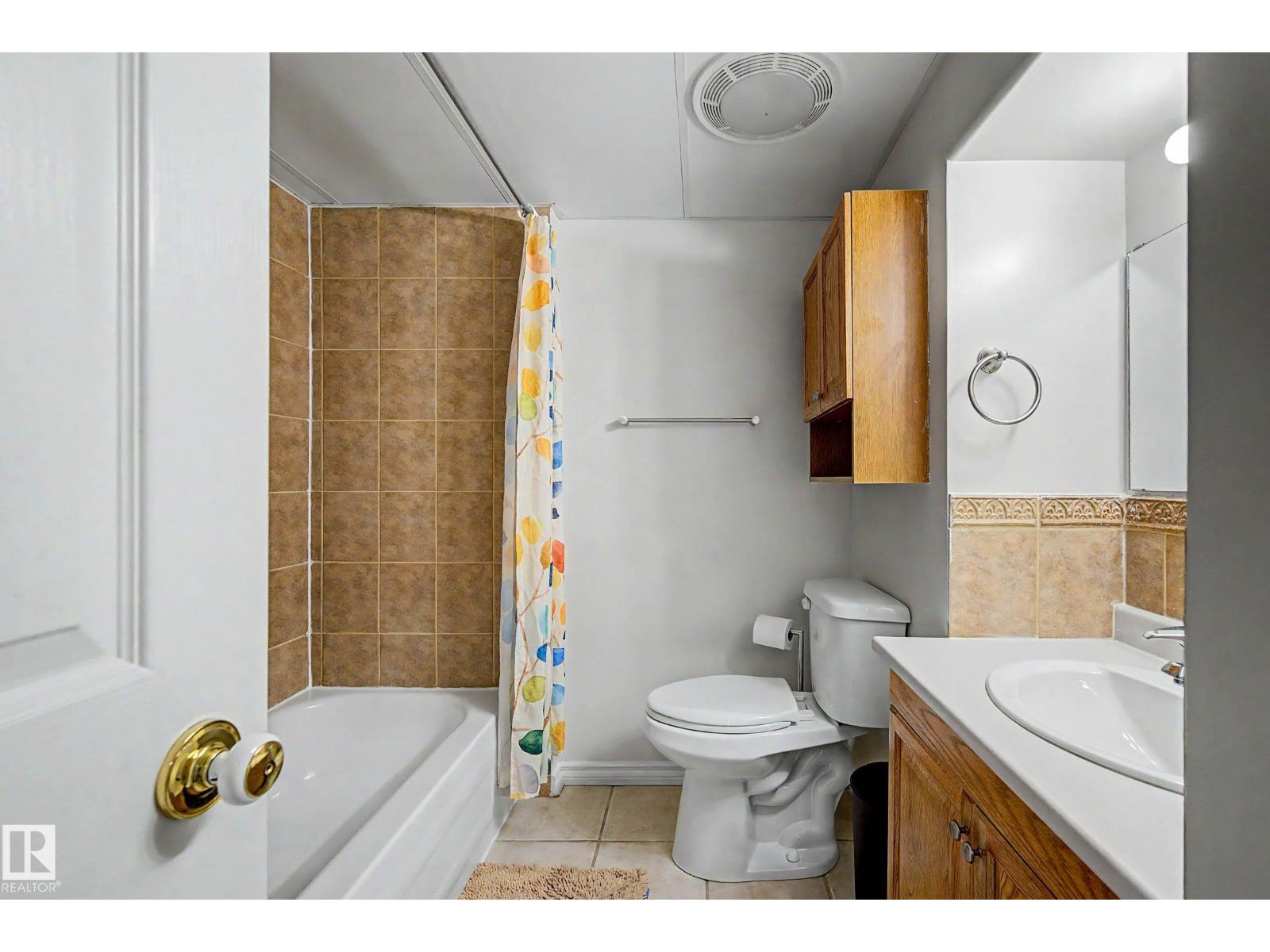 3718 103B ST NW - 40