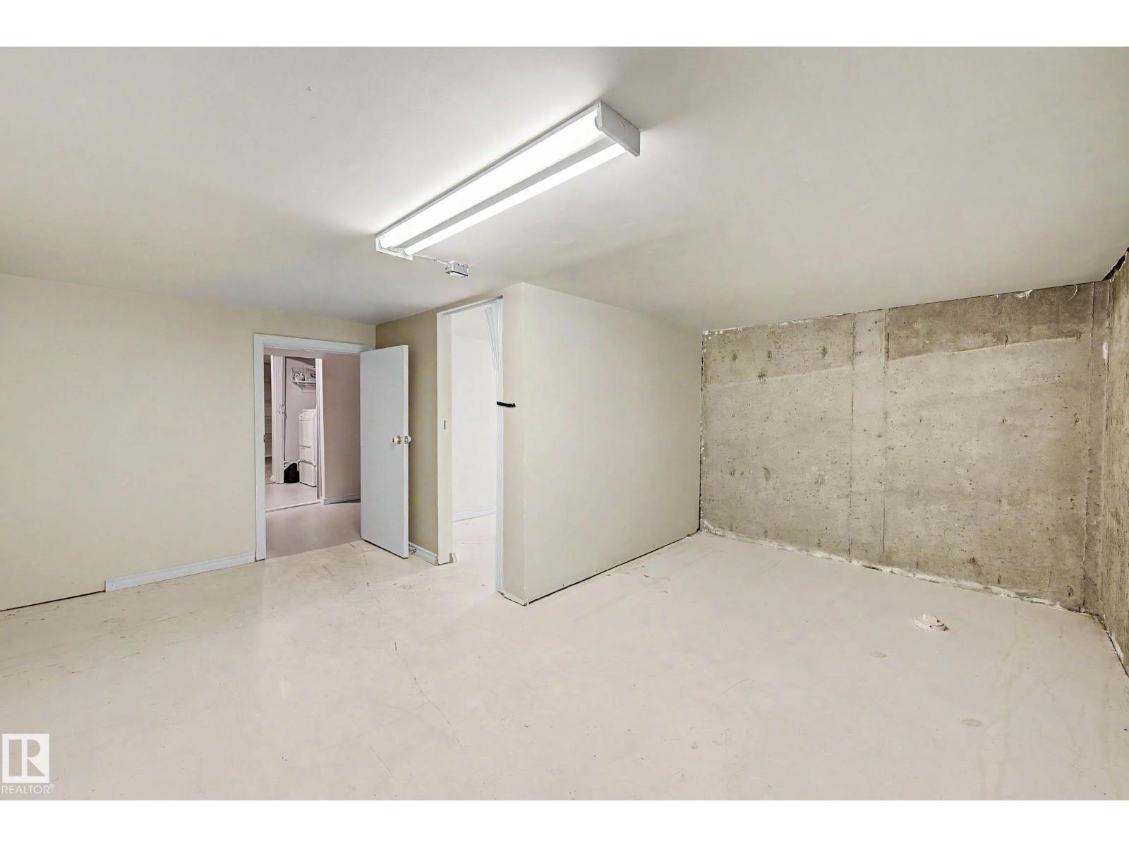 3718 103B ST NW - 46