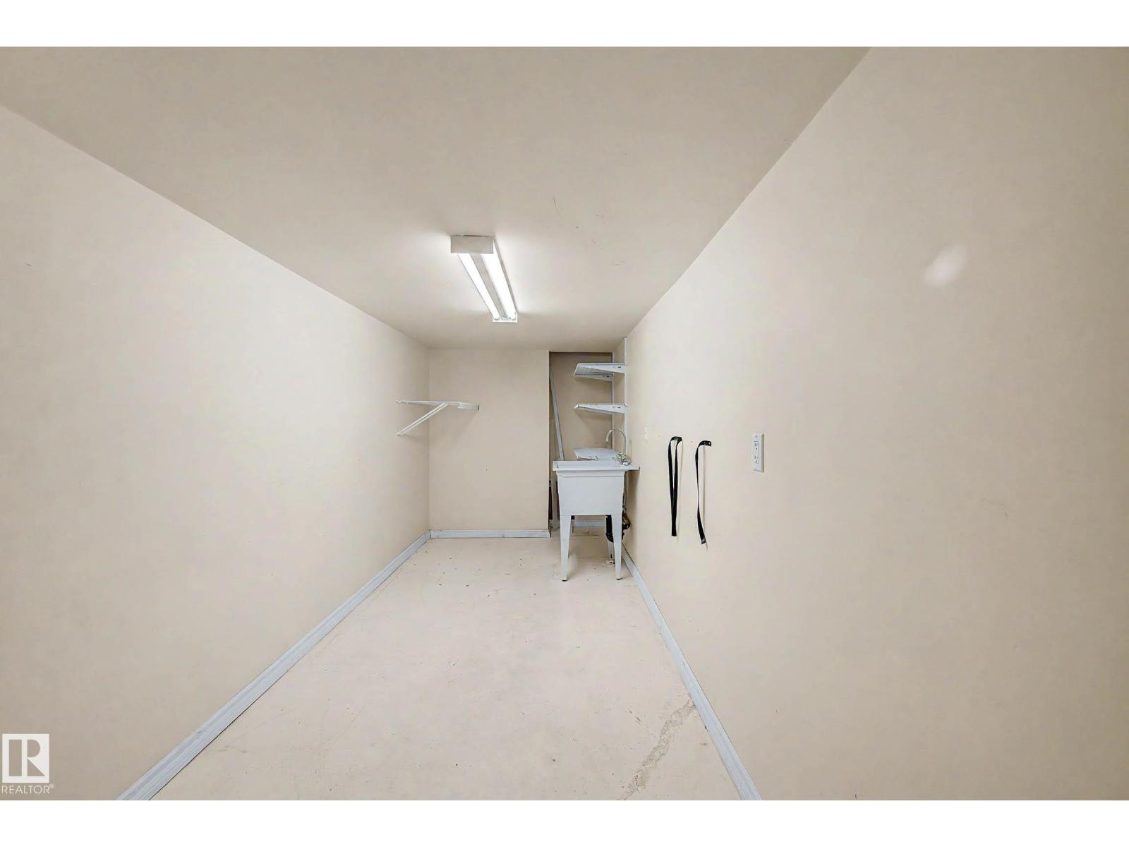 3718 103B ST NW - 47