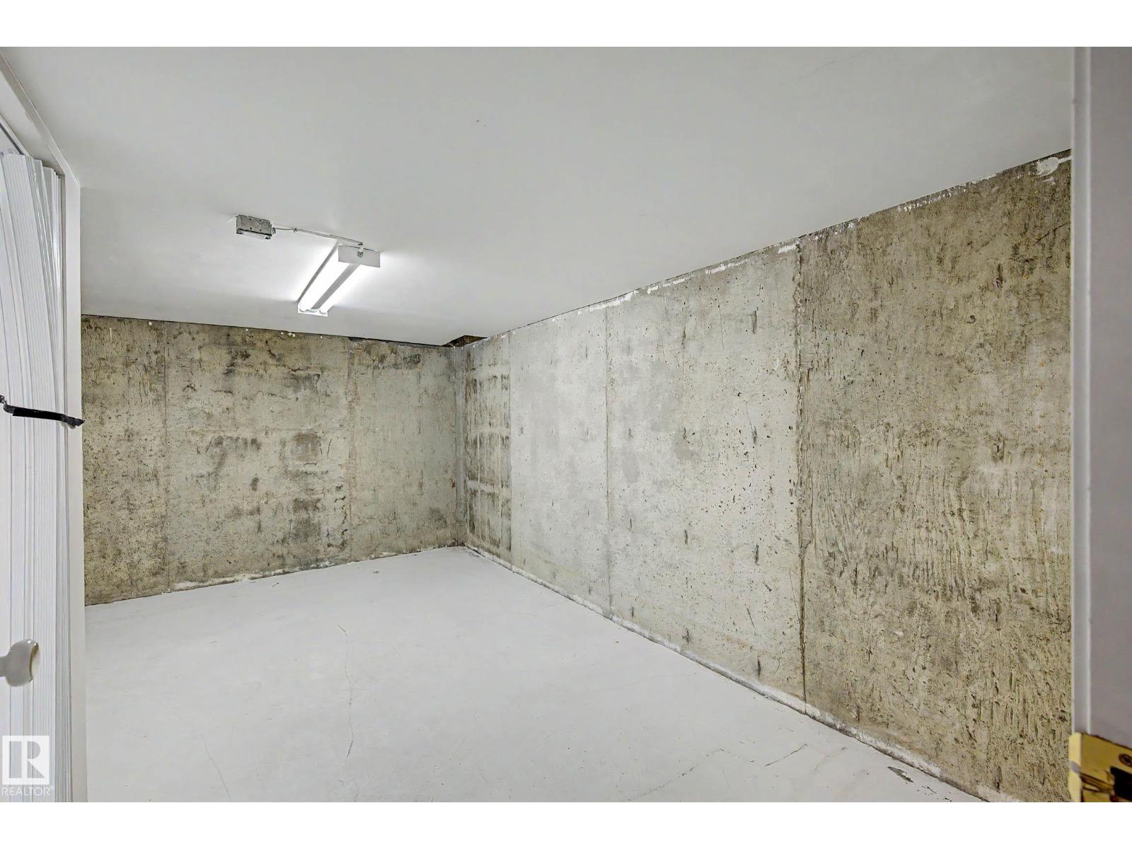 3718 103B ST NW - 45