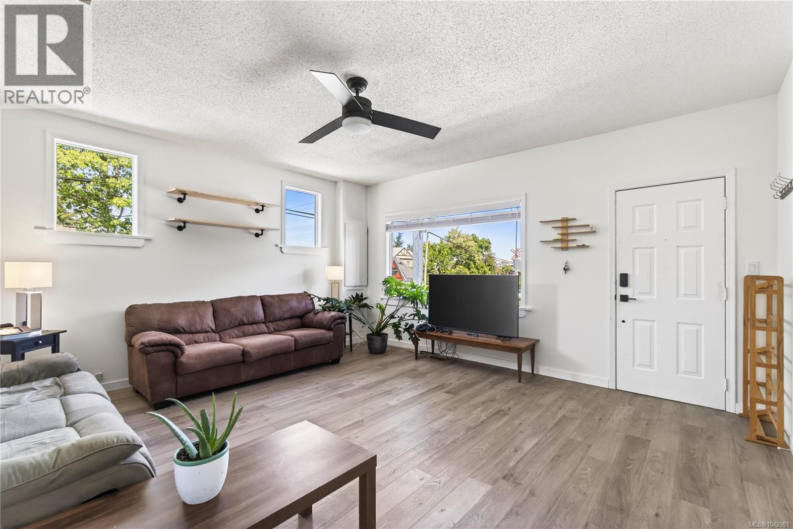 203 Prideaux St - 10