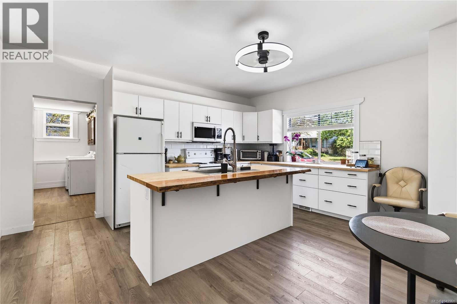 203 Prideaux St - 15