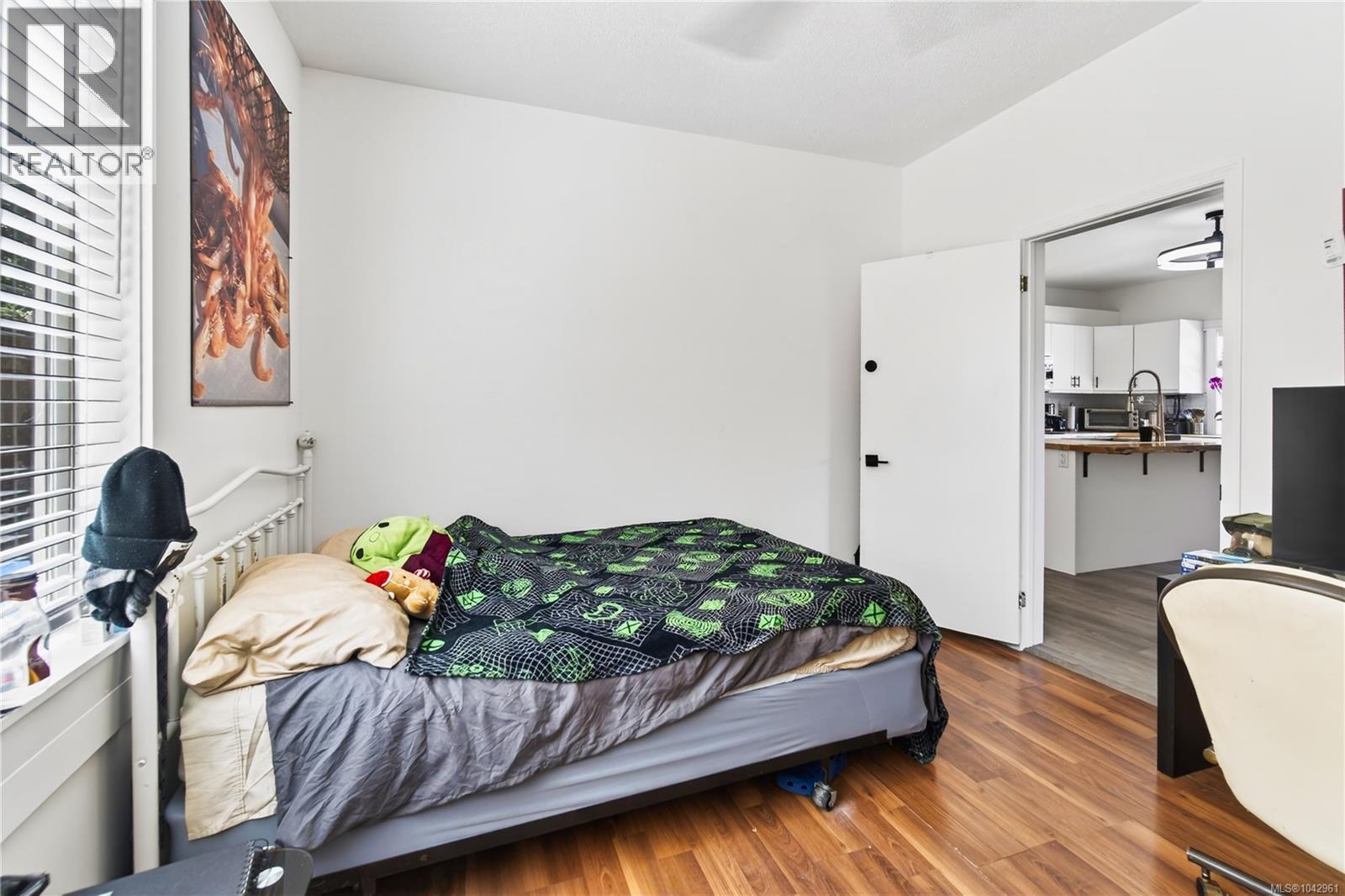 203 Prideaux St - 26