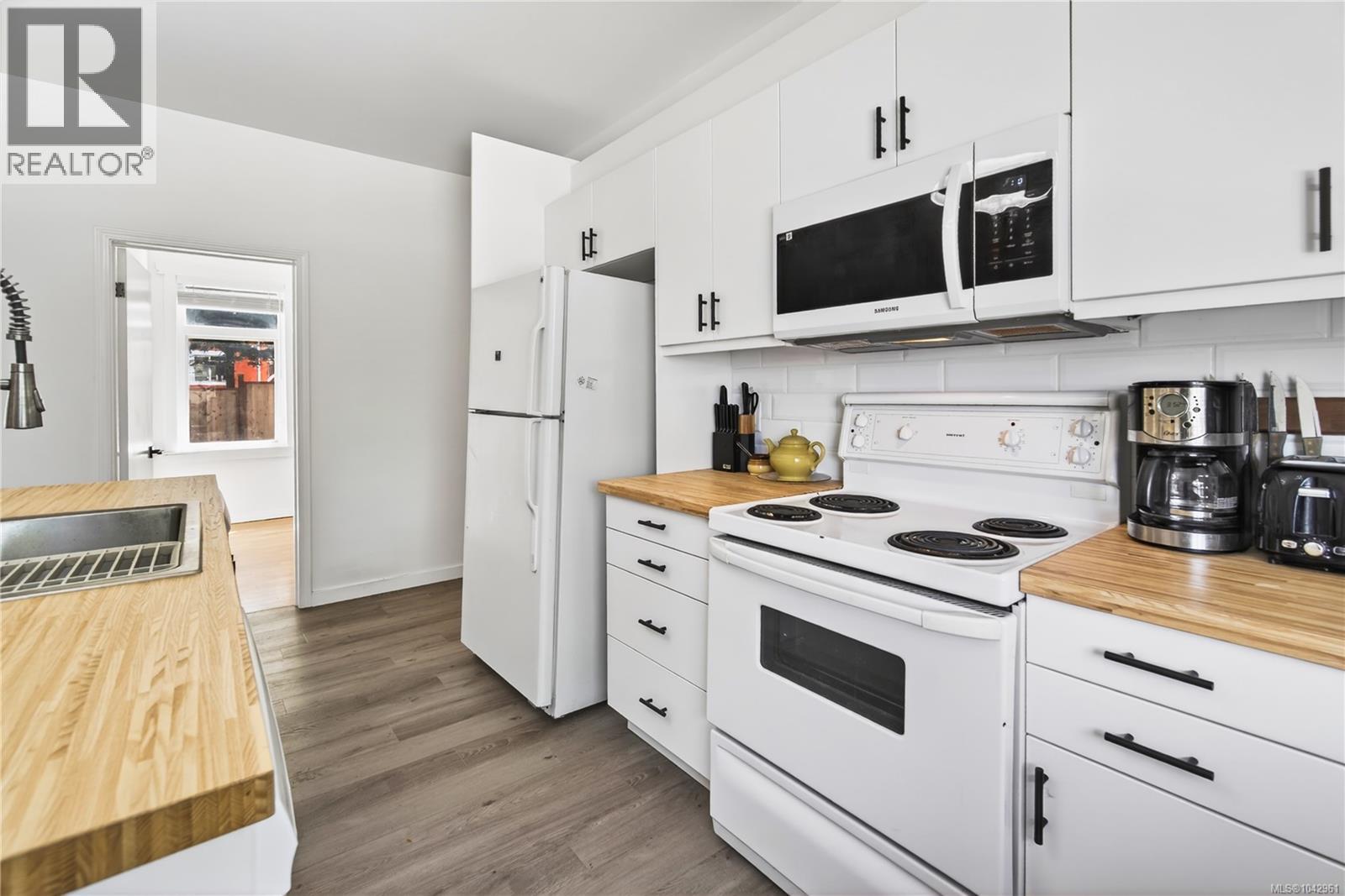 203 Prideaux St - 22