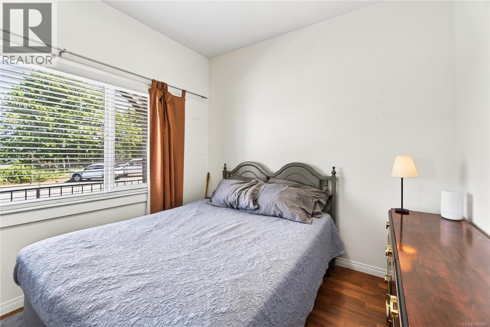 203 Prideaux St - 25