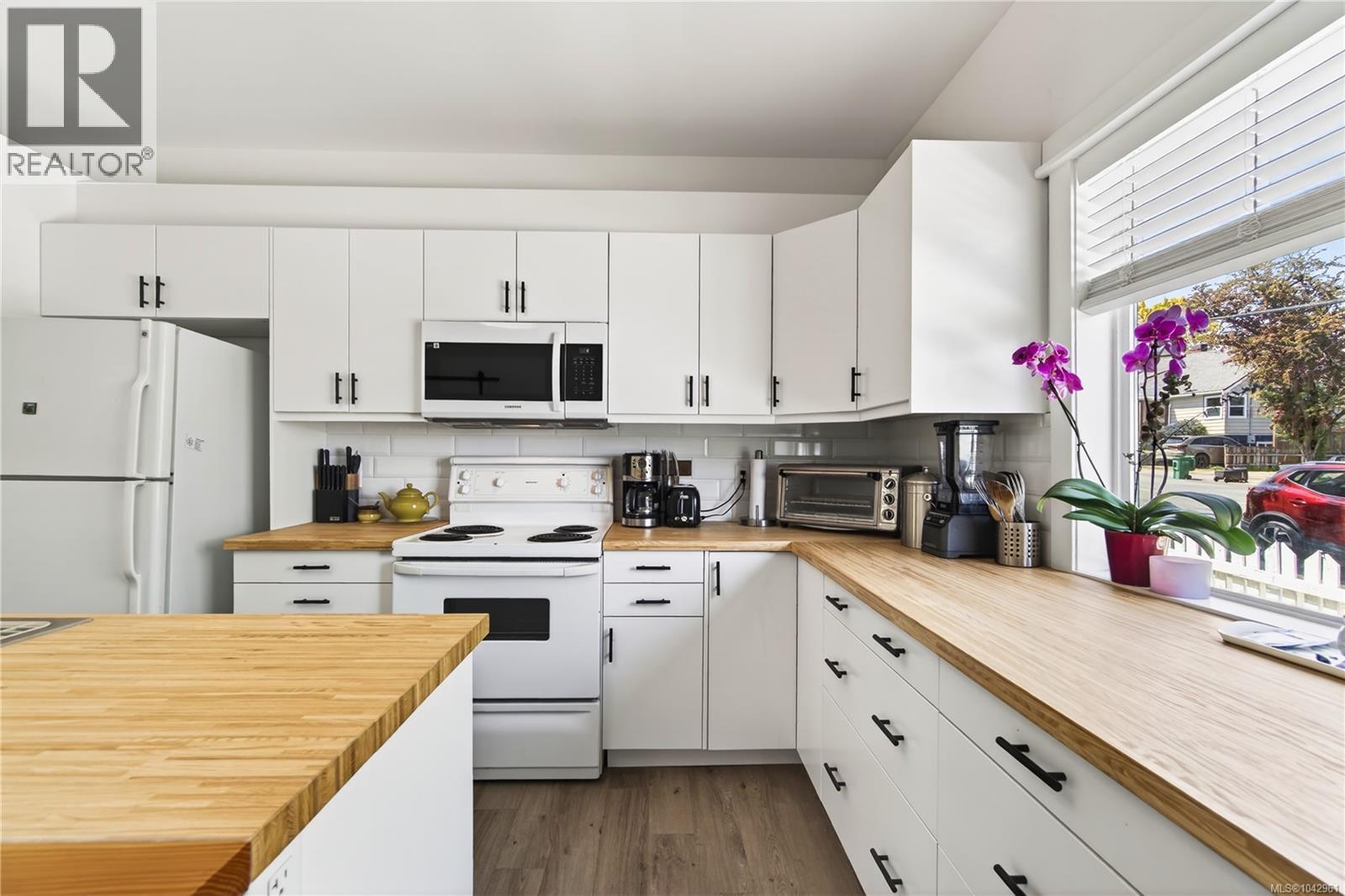 203 Prideaux St - 19