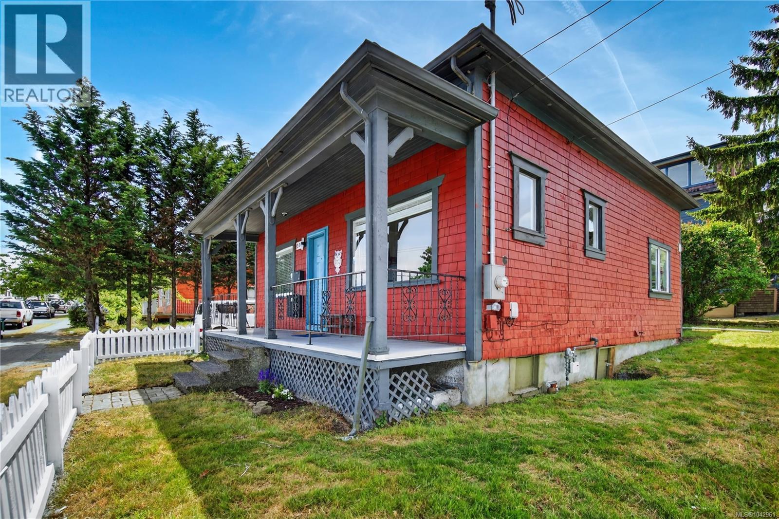 203 Prideaux St - 3