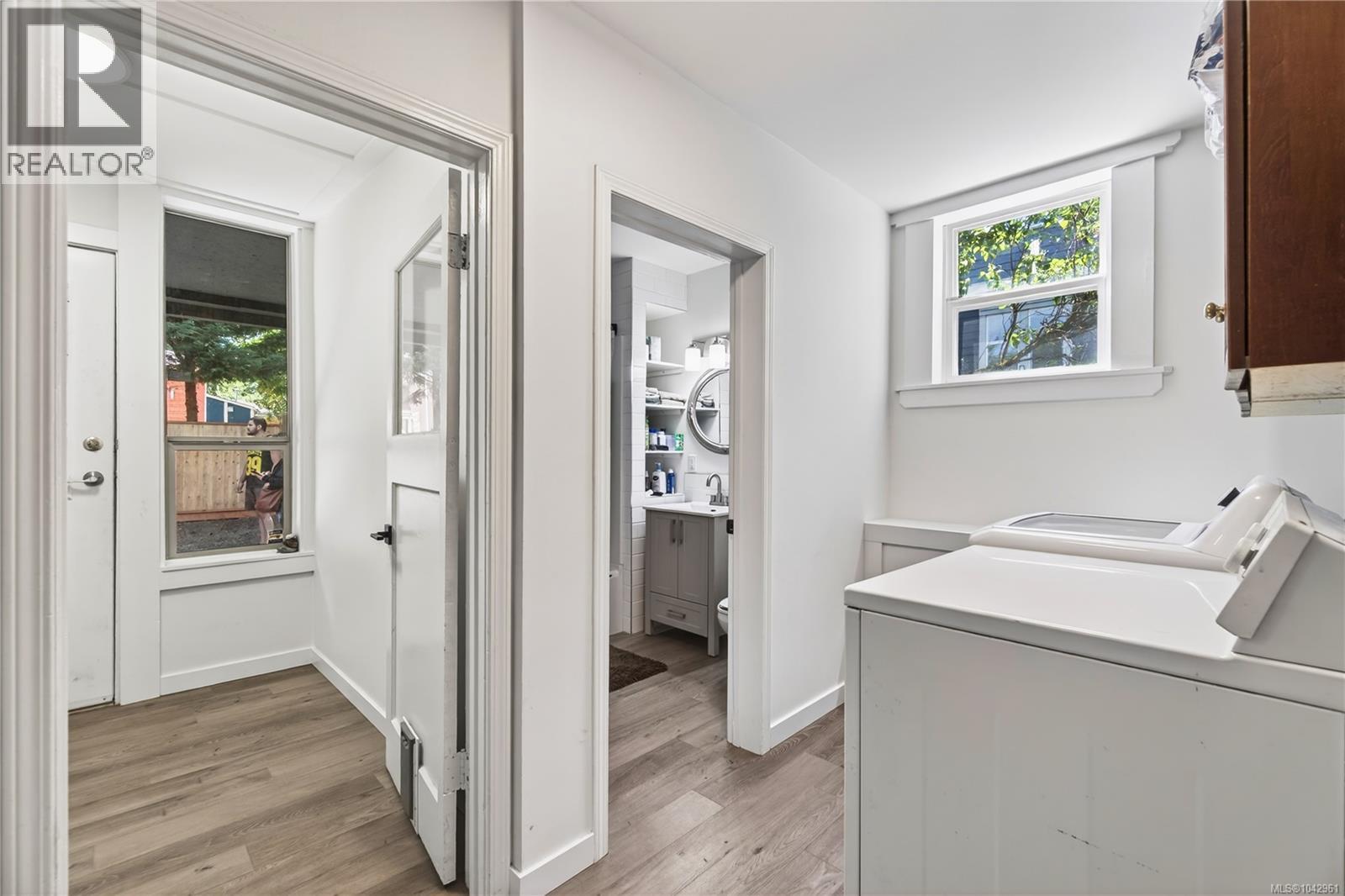 203 Prideaux St - 30