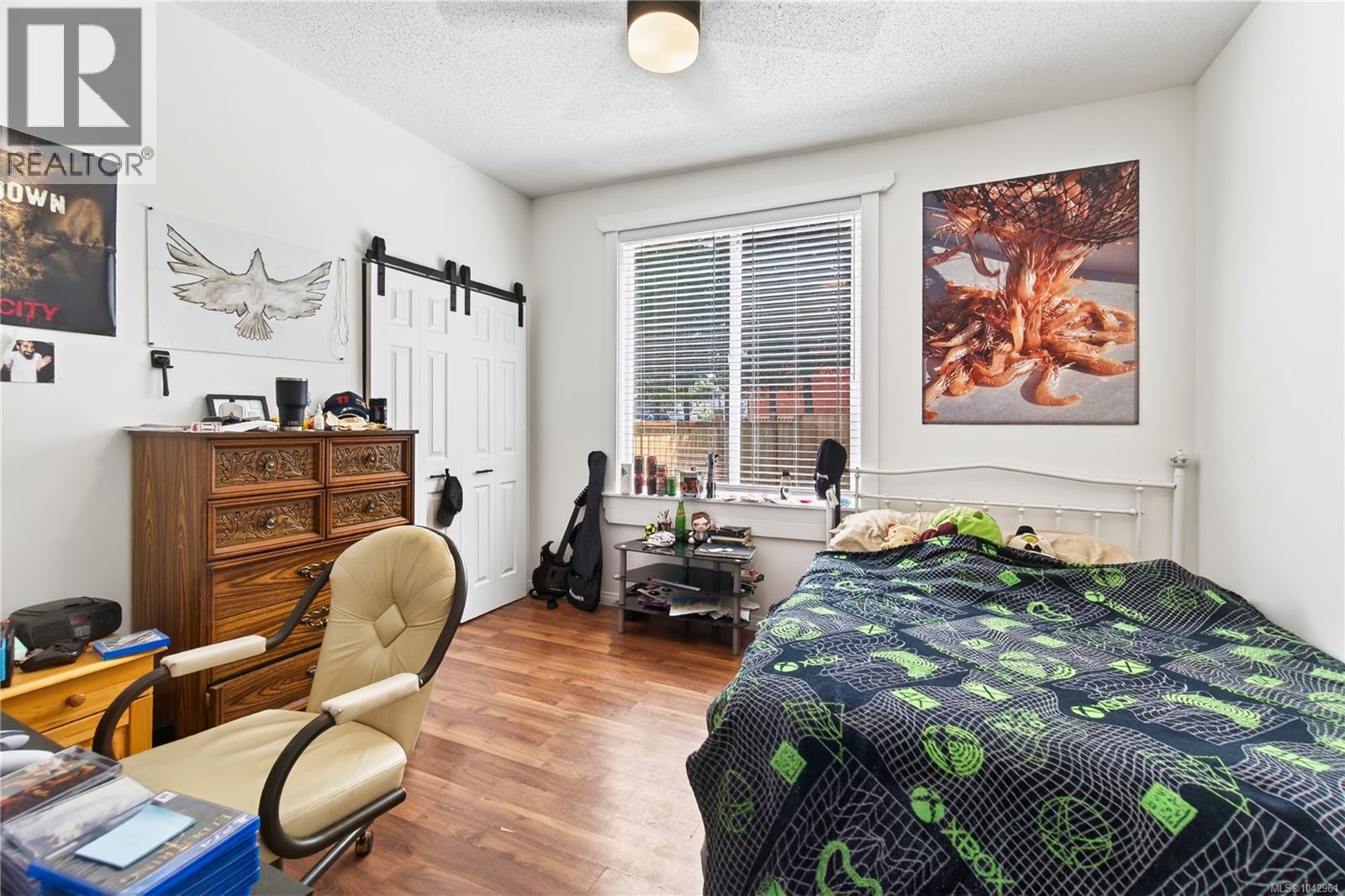 203 Prideaux St - 24