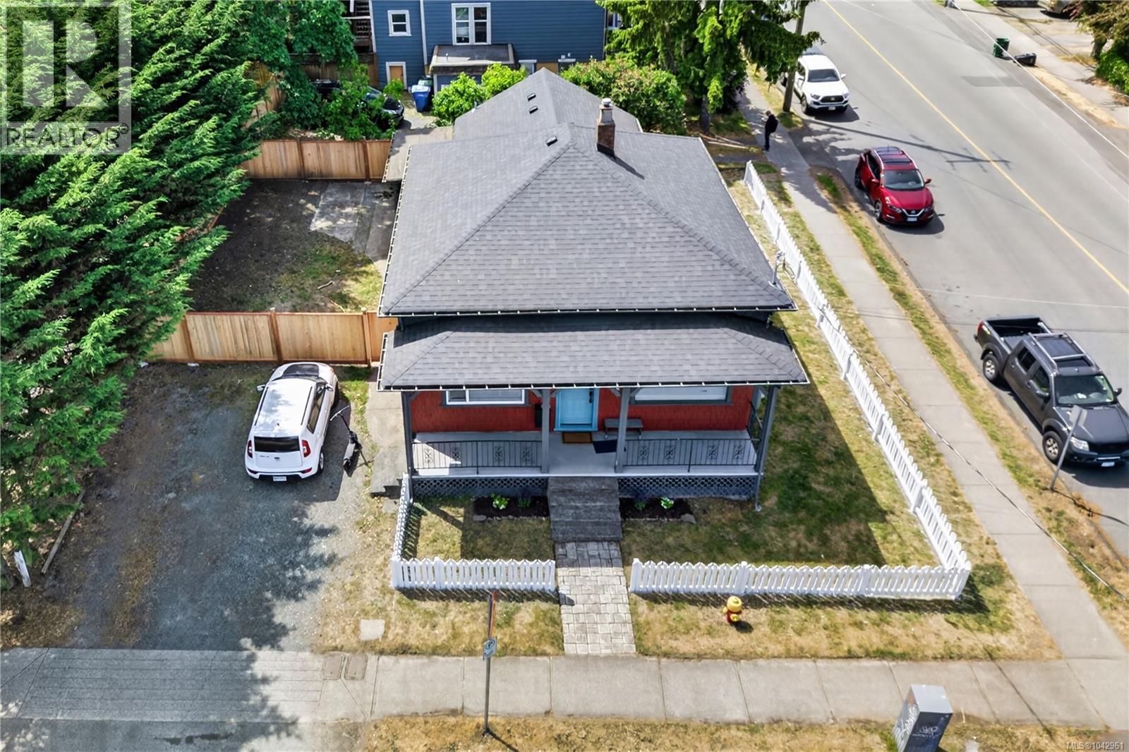 203 Prideaux St - 46