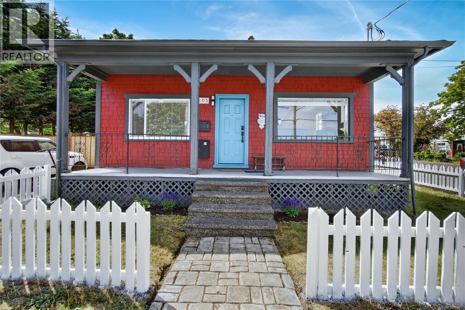 203 Prideaux St - 42