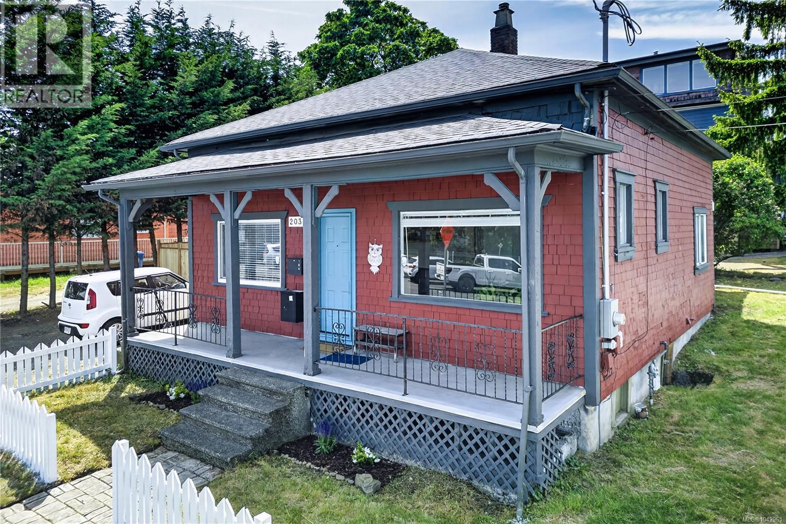 203 Prideaux St - 36