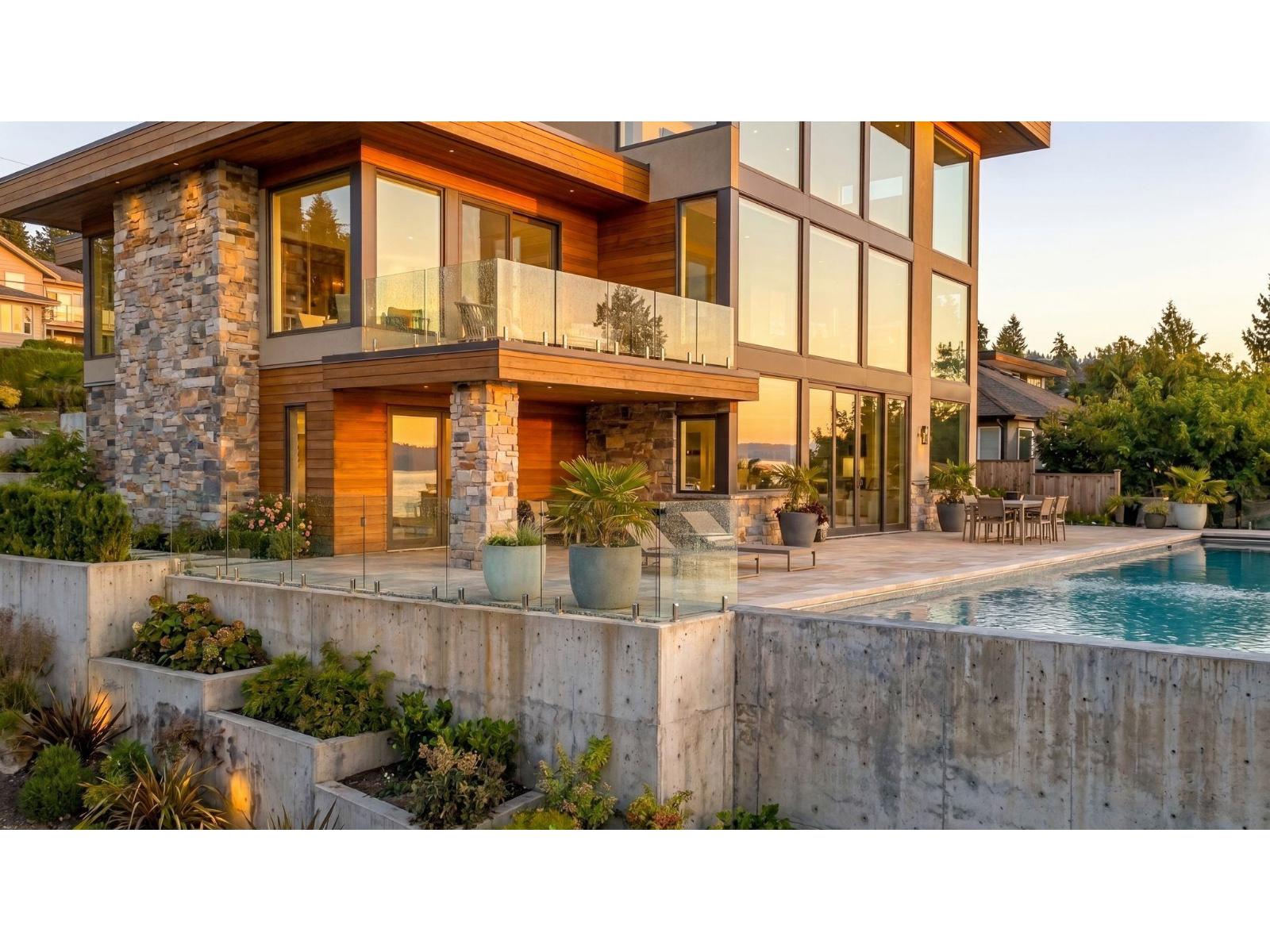 14310 SUNSET DRIVE, White Rock
