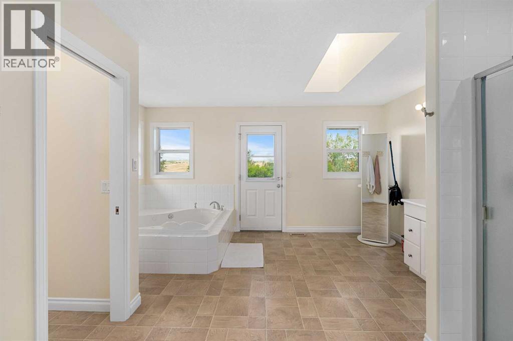 263082 Range Road 13 - 15