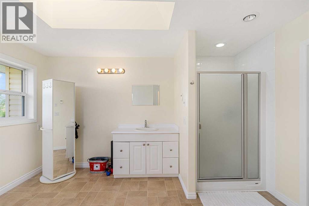263082 Range Road 13 - 17