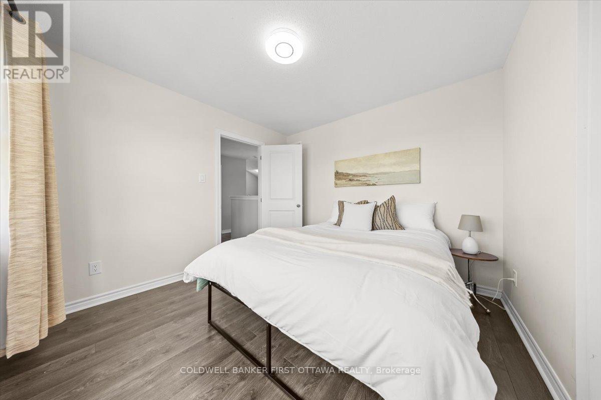 619 DUNDONALD DRIVE - 10