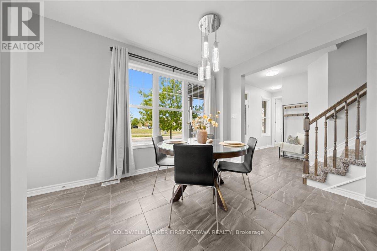 619 DUNDONALD DRIVE - 22