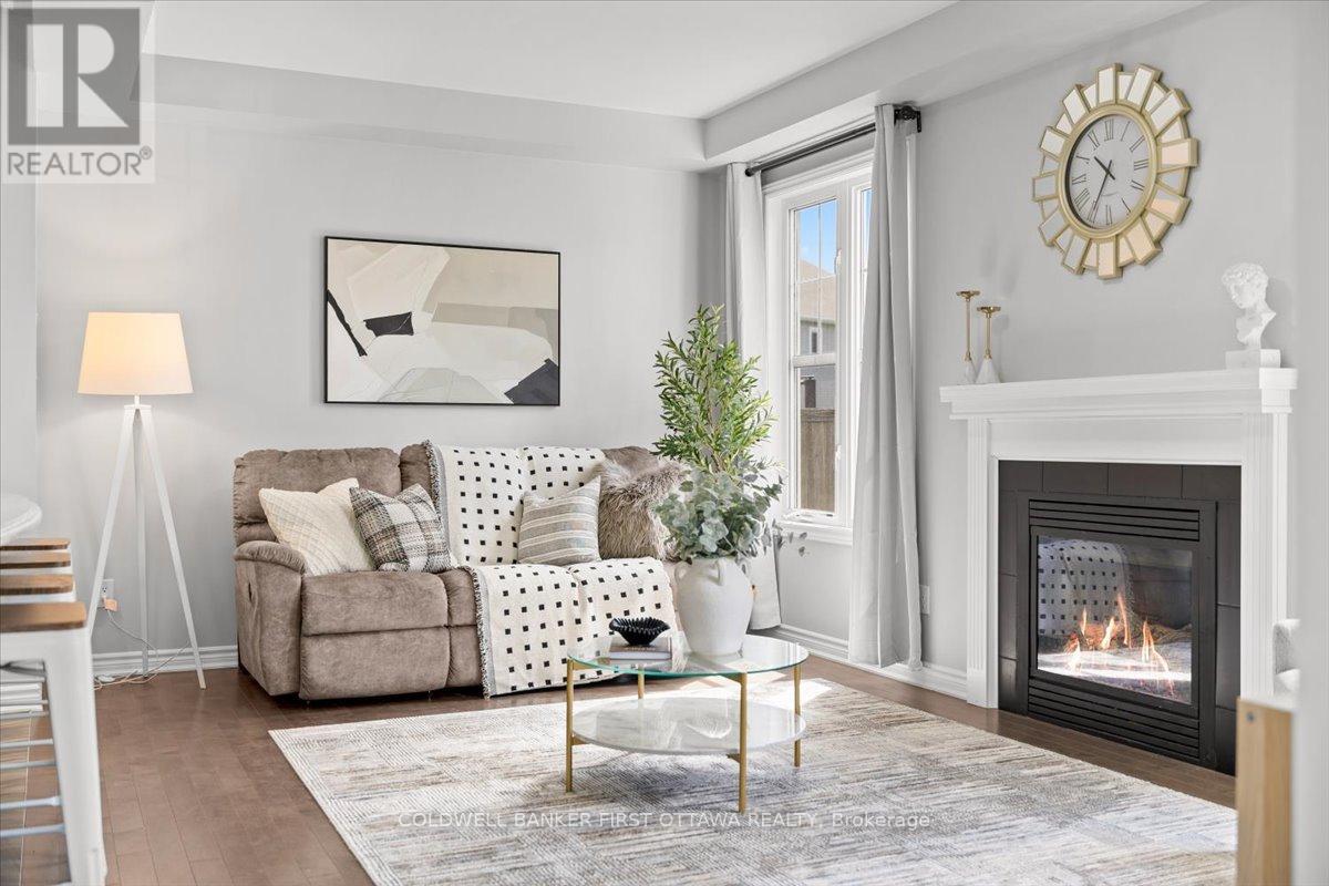 619 DUNDONALD DRIVE - 37