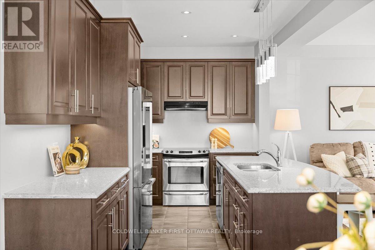 619 DUNDONALD DRIVE - 38