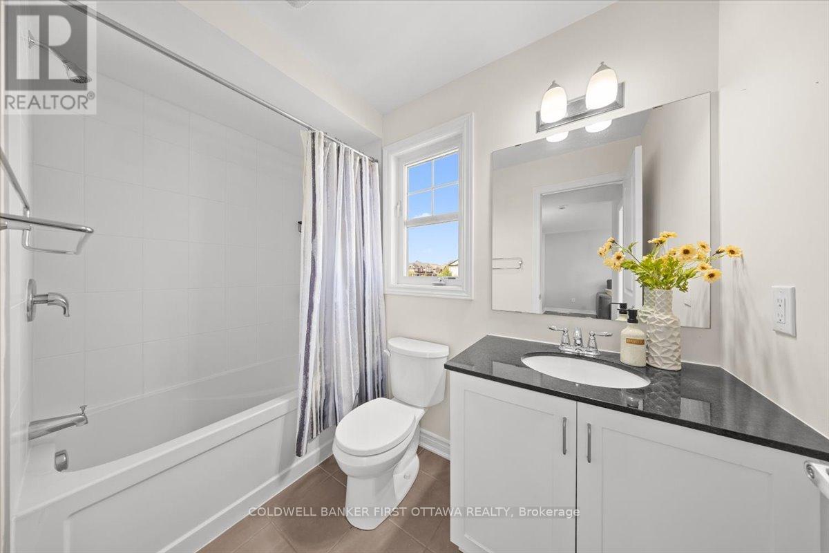 619 DUNDONALD DRIVE - 8