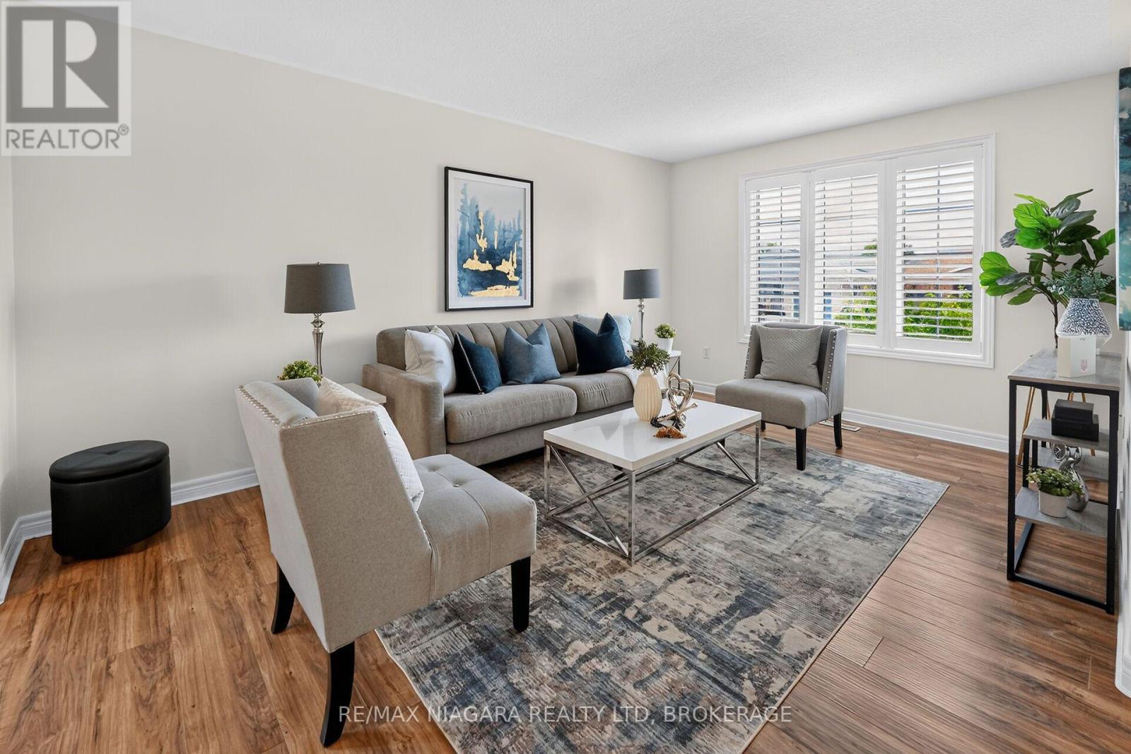 7710 VINCENT STREET W - 10