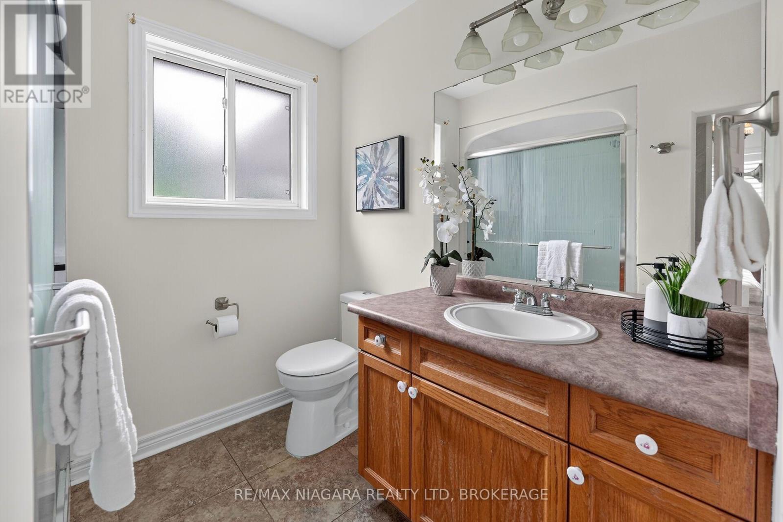 7710 VINCENT STREET W - 28