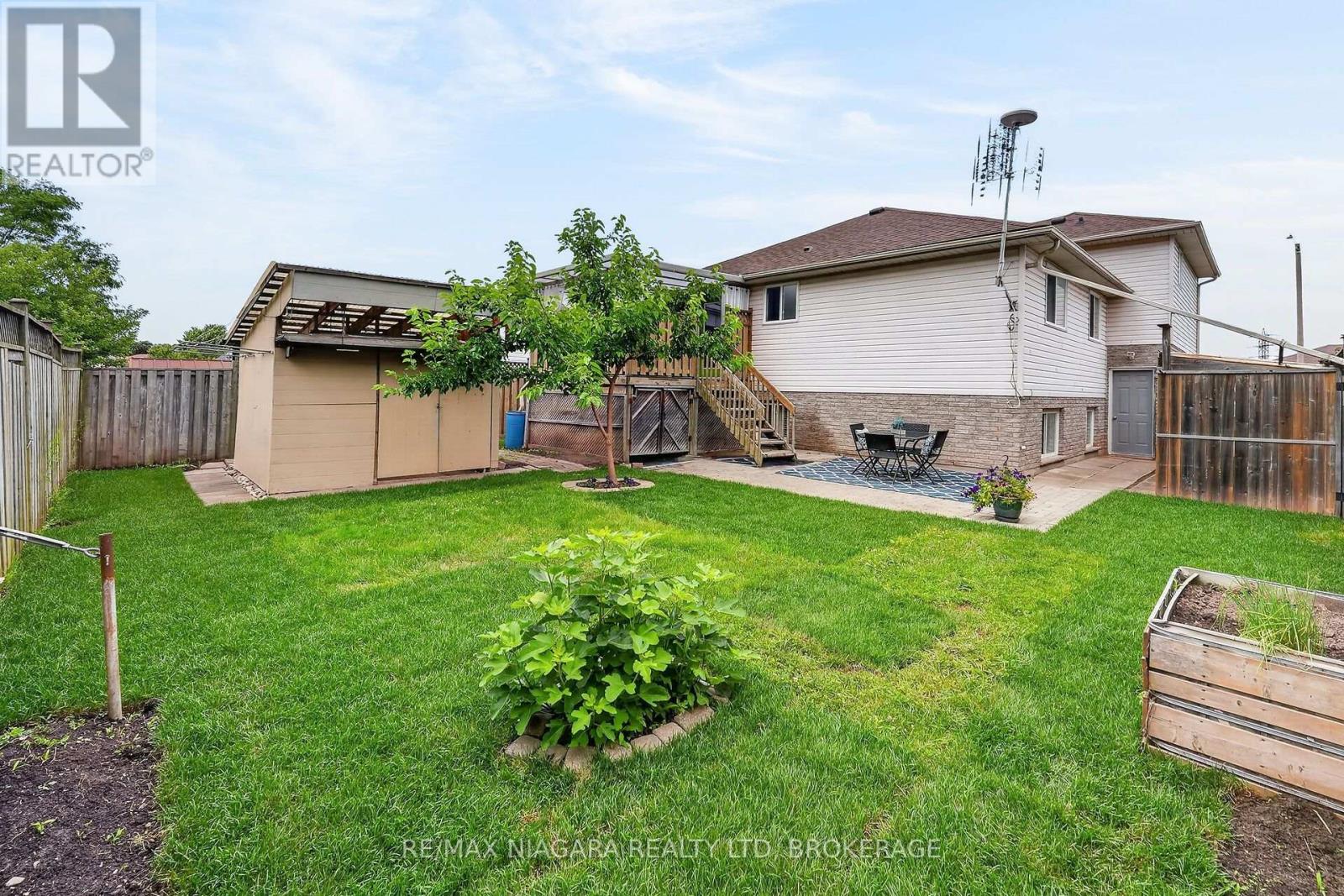 7710 VINCENT STREET W - 37