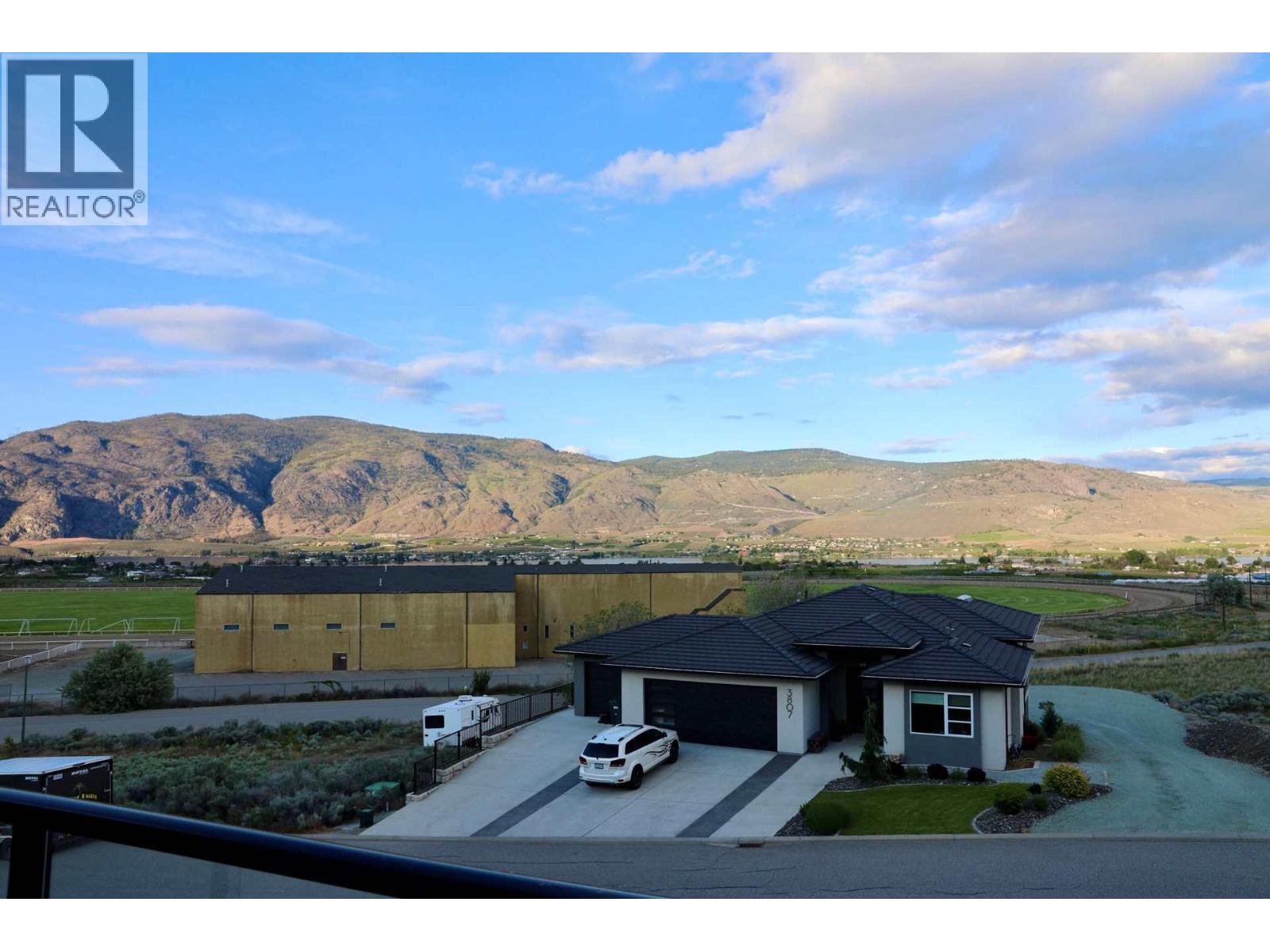 3806 Torrey Pines Drive - 46