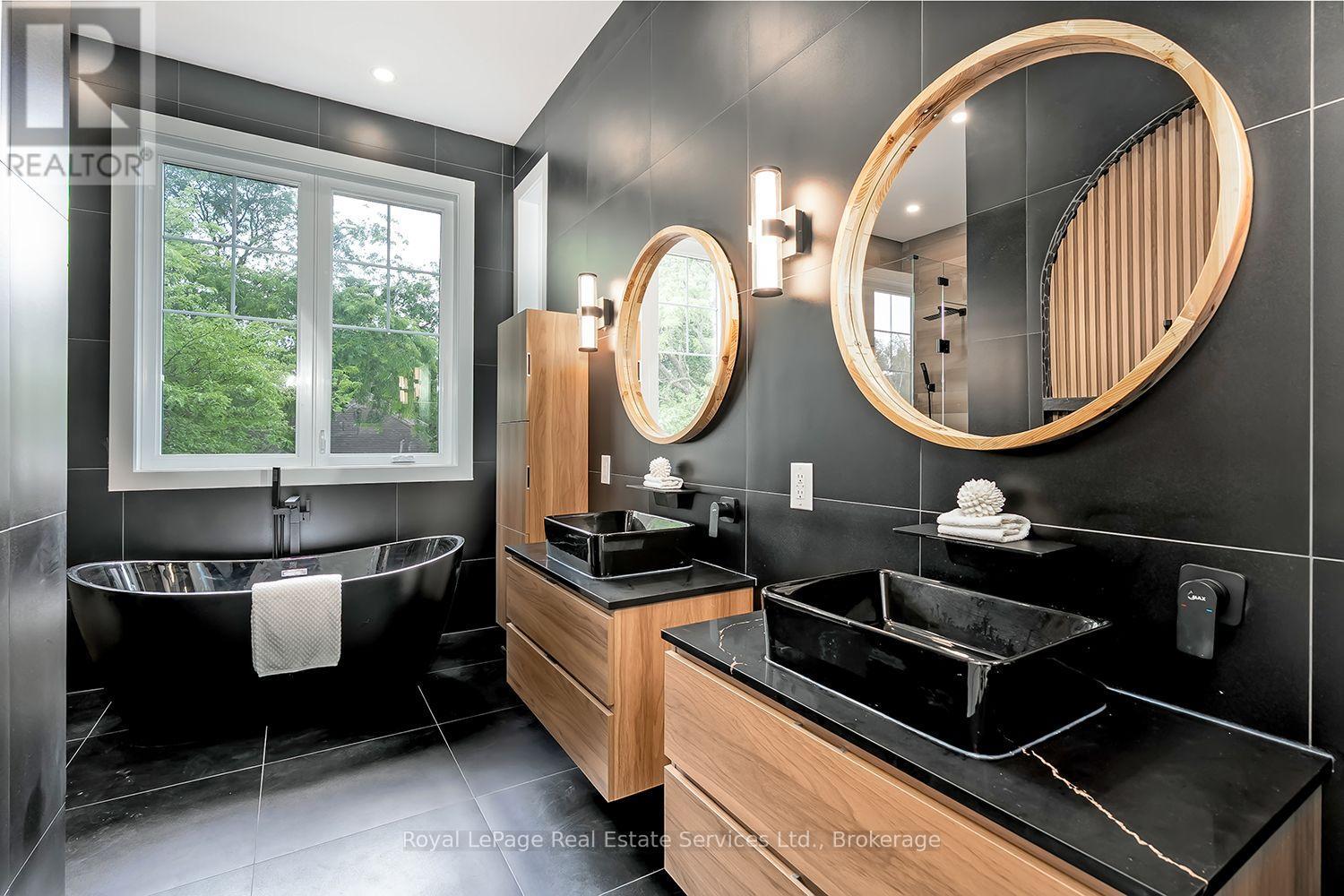 296 TUCK DRIVE - 26