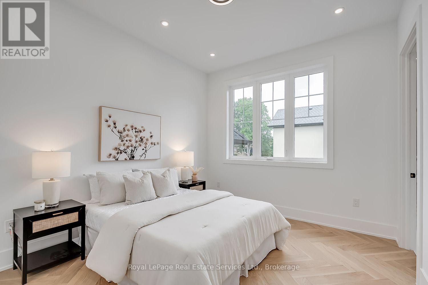 296 TUCK DRIVE - 28