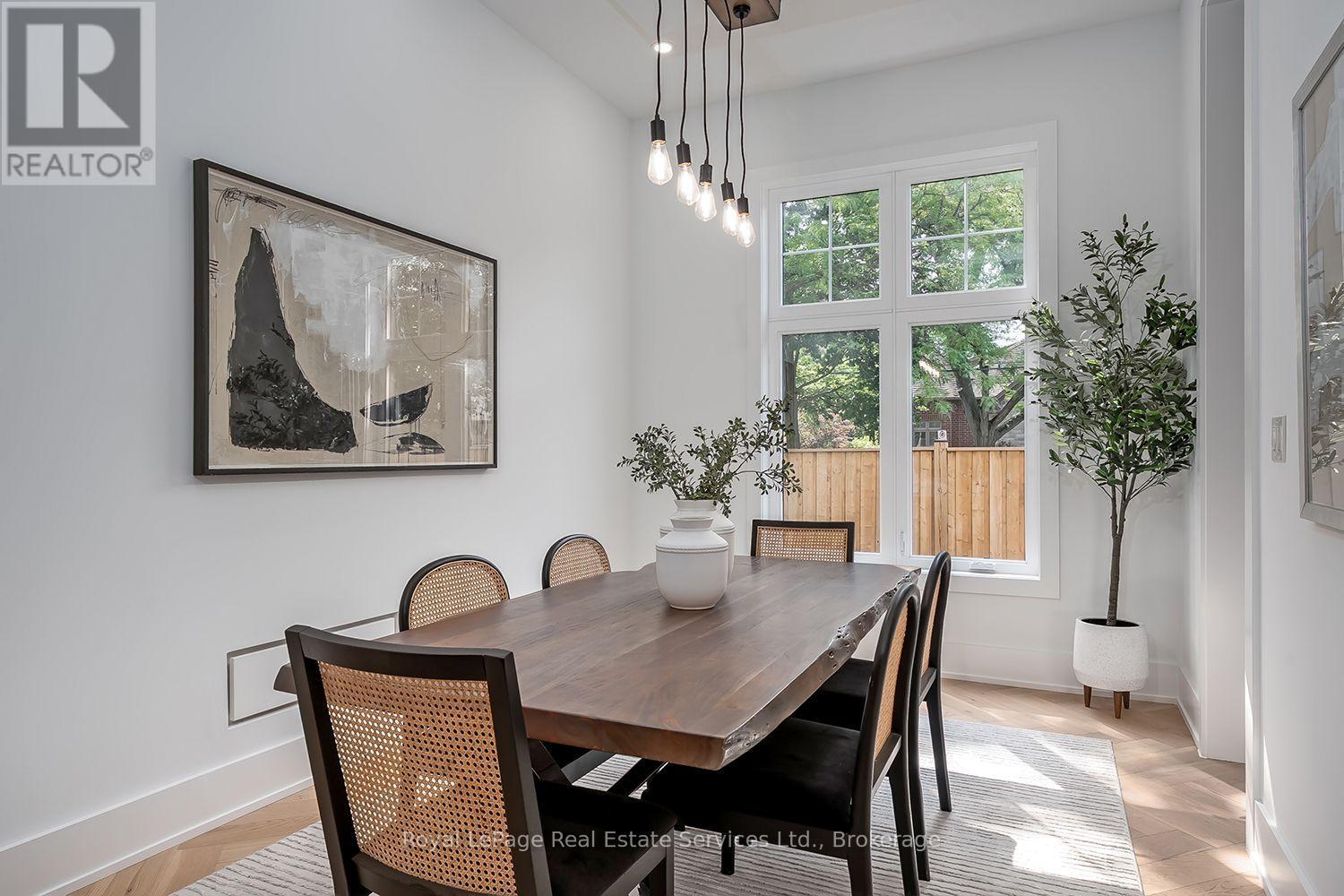 296 TUCK DRIVE - 8