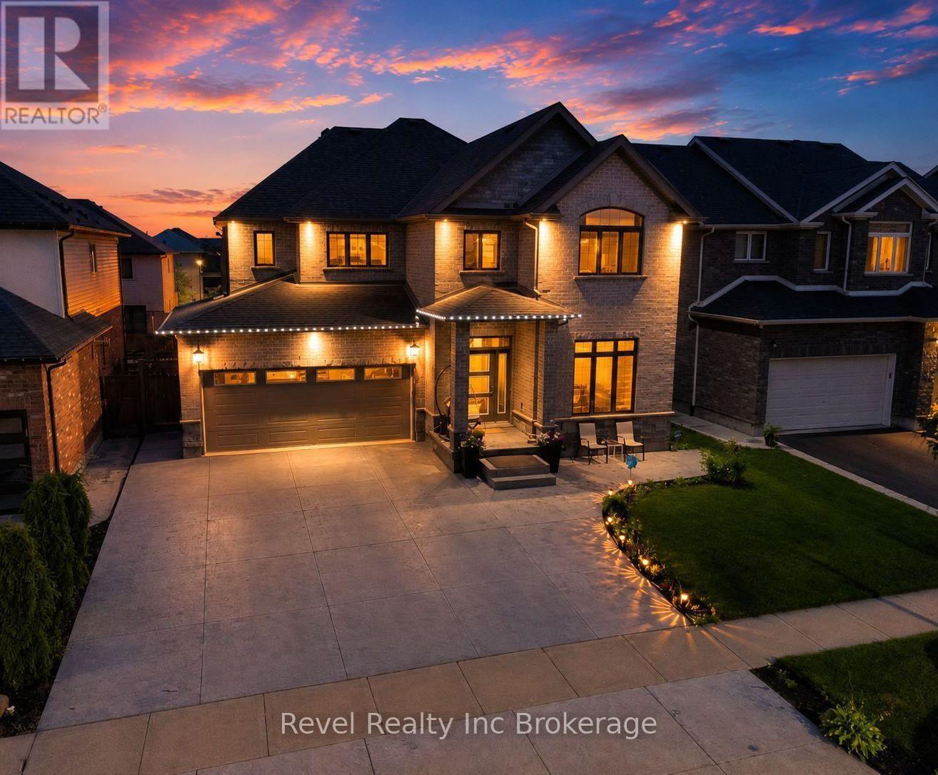 805 HALIFAX ROAD - 2