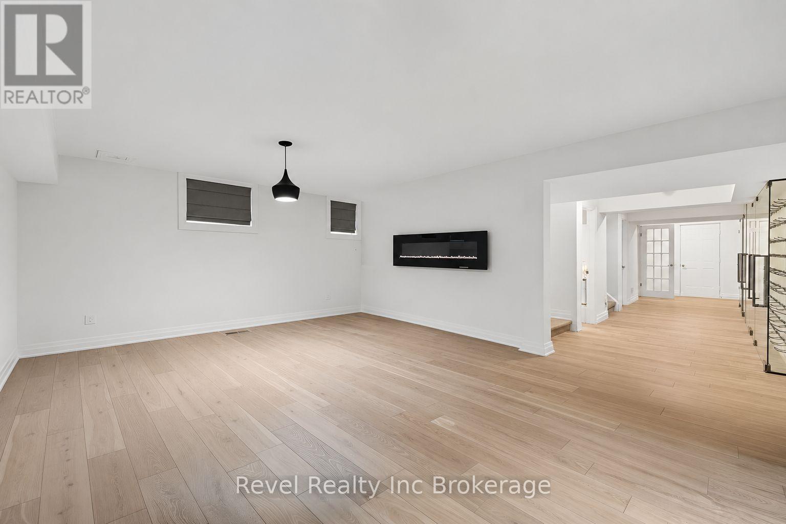 805 HALIFAX ROAD - Image 34