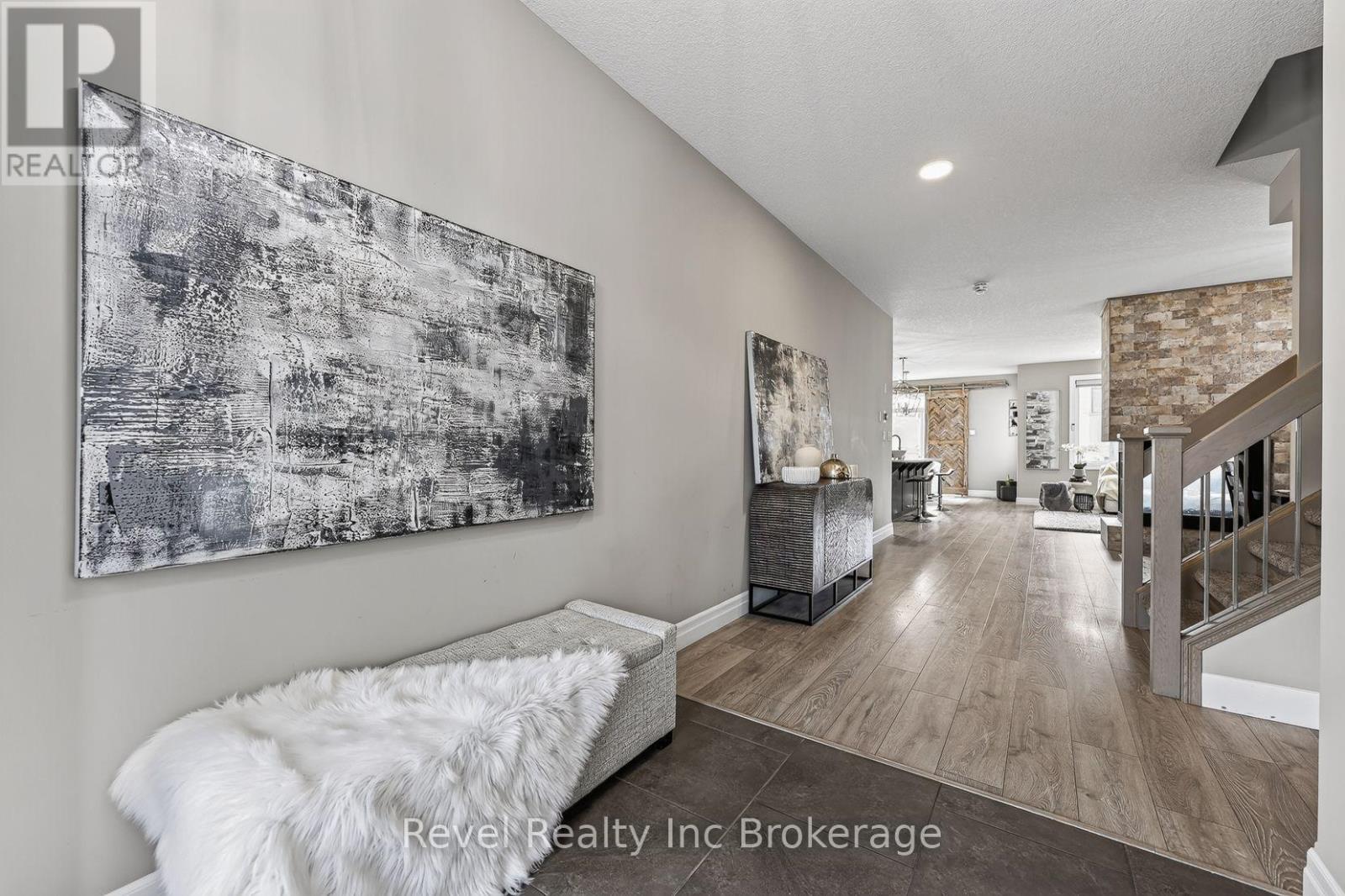 805 HALIFAX ROAD - Image 8