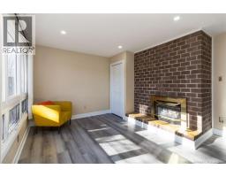 Foyer - 72 Anne Street, Moncton, NB E1C4J6 Photo 14