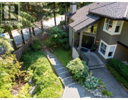 20 1900 Indian River Crescent, North Vancouver, BC V7G2R1 Photo 36