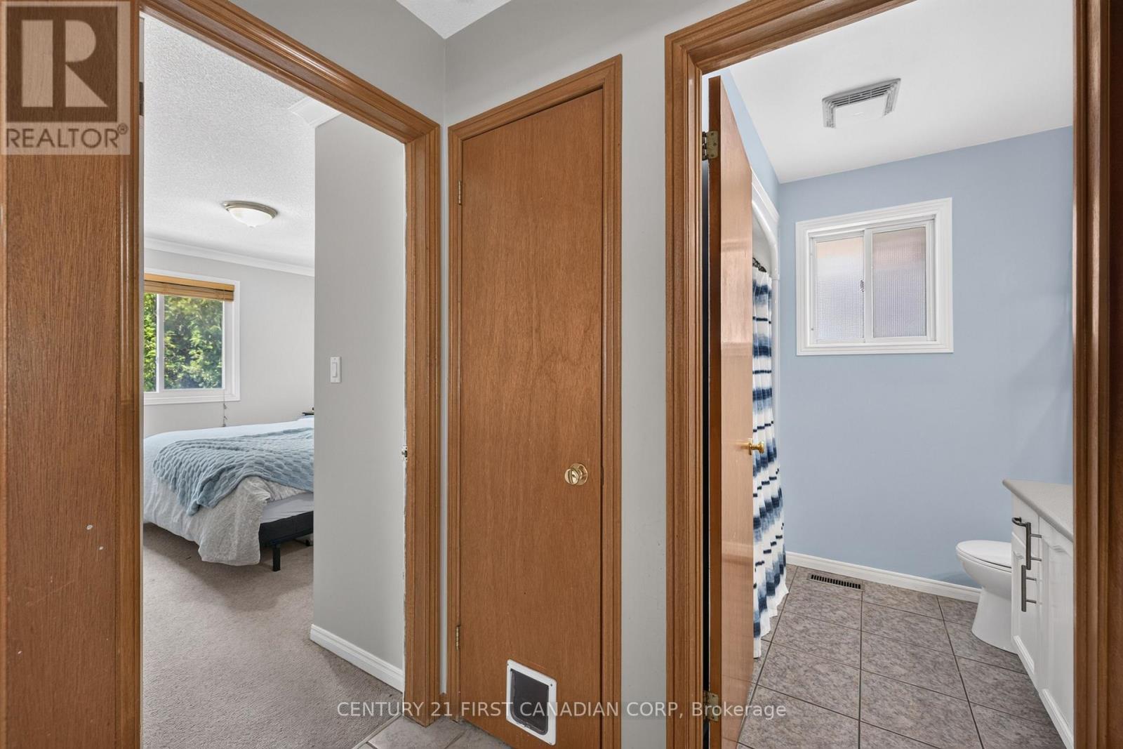 33 OLDEWOOD CRESCENT - 17
