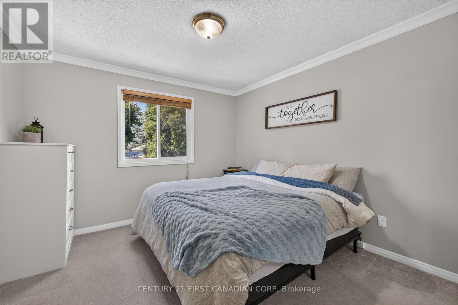 33 OLDEWOOD CRESCENT - 22