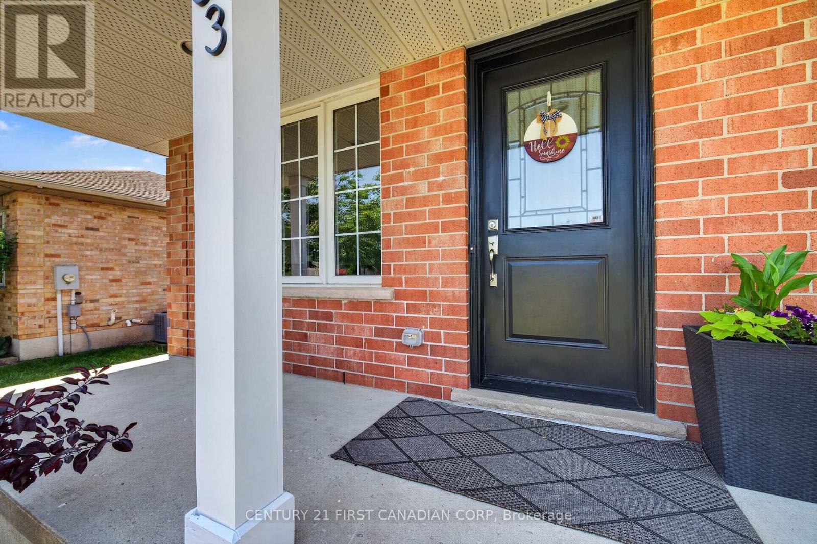 33 OLDEWOOD CRESCENT - 4