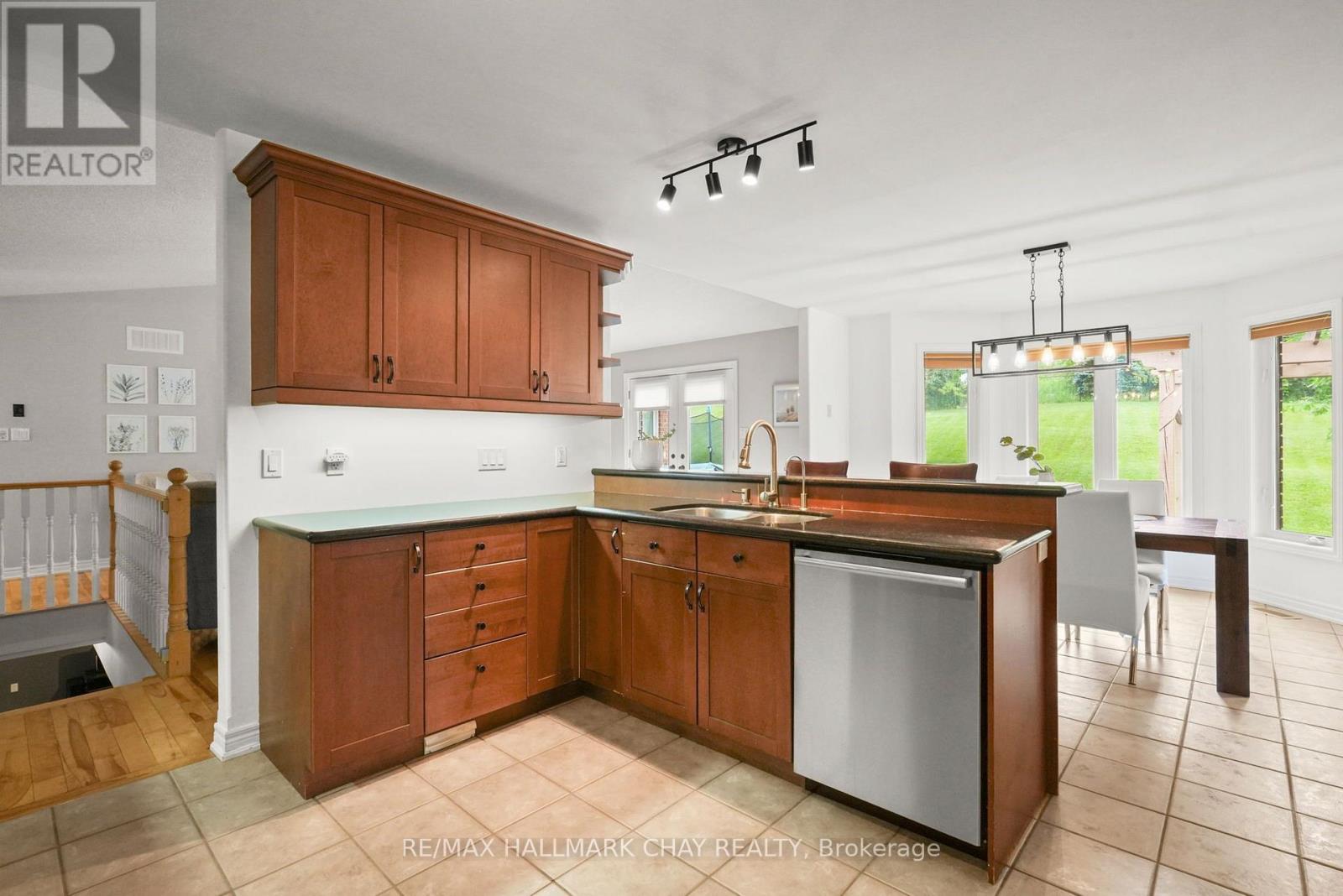 59 DEKKER STREET - 16