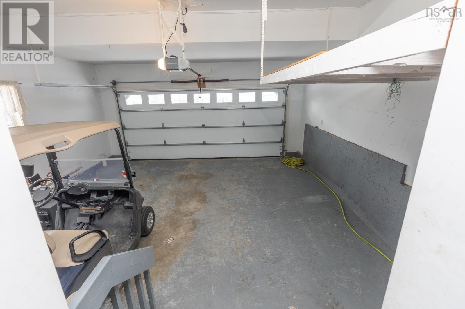 6 Placid Court - 30